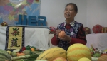 济南67岁网红缝布艺果蔬 作品差点被老伴吃掉 - 半岛网