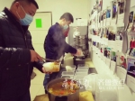 济南"共享厨房":做饭的是医院白血病患儿爸爸 - 半岛网