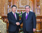 6月15日，国家主席习近平在杜尚别同塔吉克斯坦总统拉赫蒙会谈。新华社记者 谢环驰 摄 - 中国山东网