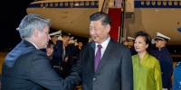 习近平抵达巴西利亚出席金砖国家领导人第十一次会晤 - 中国山东网