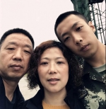 “三种”守护色 “战疫”一家人 - 中国山东网